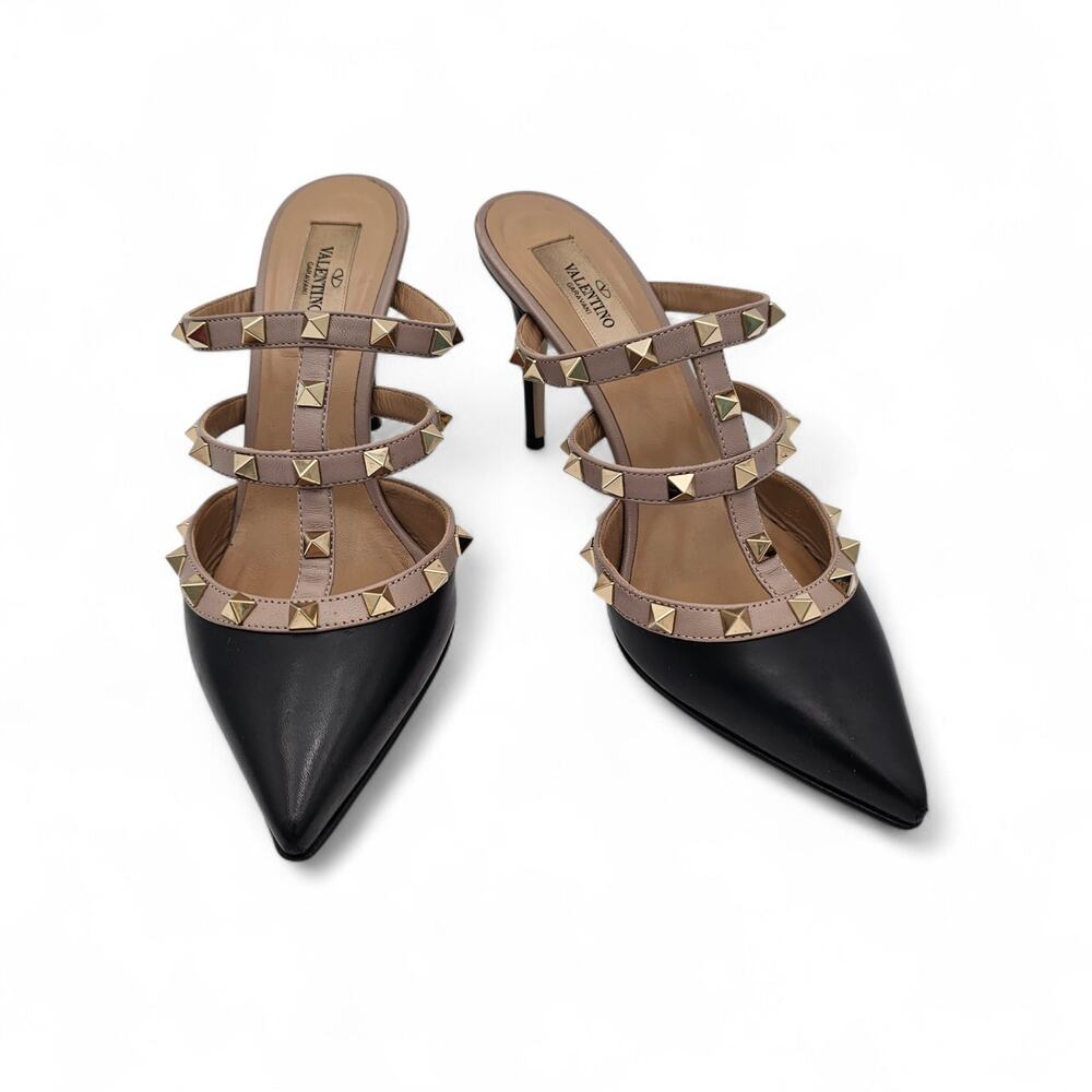 Valentino Garavani Rockstud Mule Heel Pump Black Tan Leather Gold Size 38 US 8